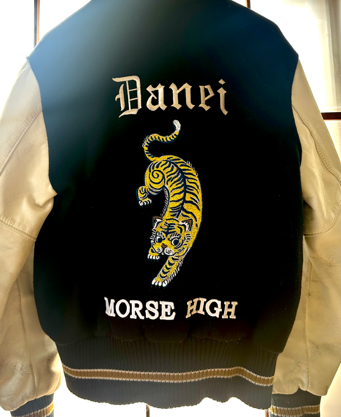 Varsity jacket embroidery, Danei tiger (example)